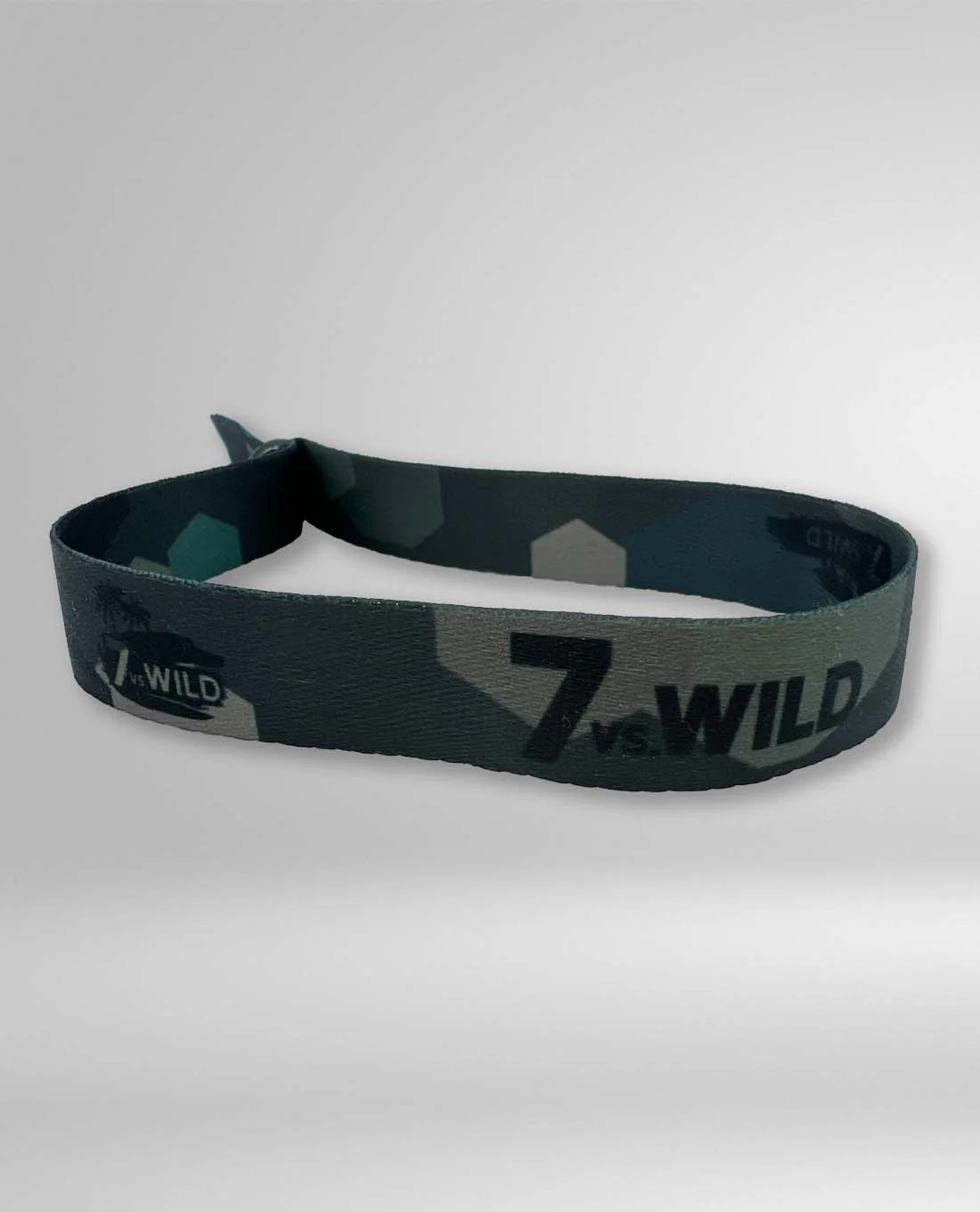 FAN ARMBAND 7 VS. WILD
